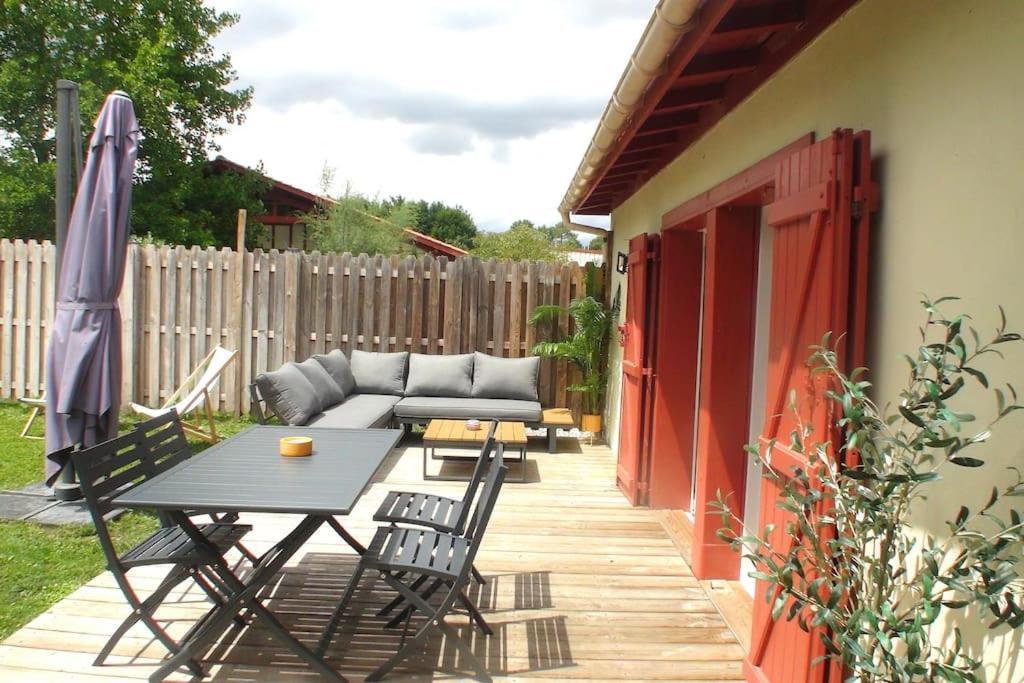 Maison Esprit Des Lois La Brede Ngoại thất bức ảnh