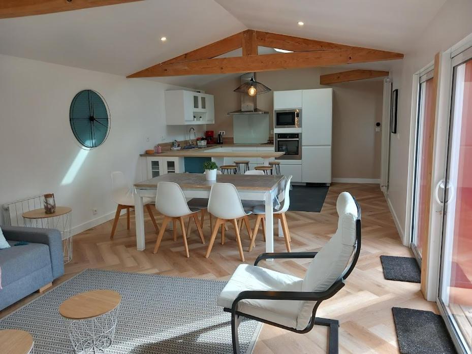 Maison Esprit Des Lois La Brede Ngoại thất bức ảnh